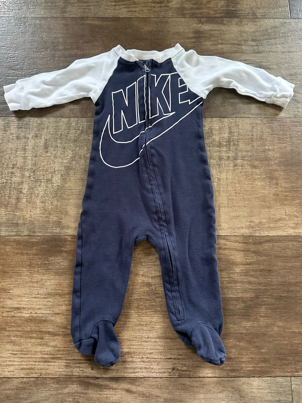 Nike Navy and white sleep and play footie